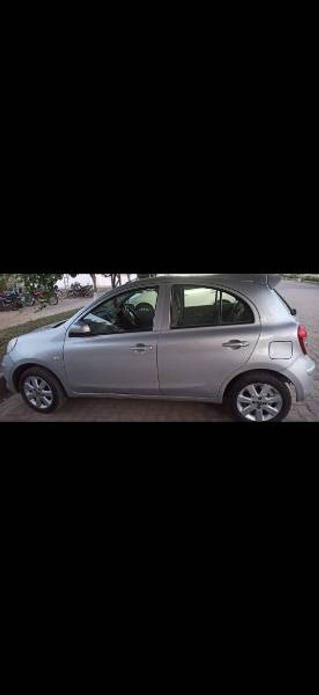 https://images10.gaadi.com/usedgaadi-sellcar/UsedCar/15b96431-86d3-4dd5-a895-cb8d449d79c3/8d4cd31e-ad81-47dc-ad4c-97302c213d7a.jpg?imwidth=6401