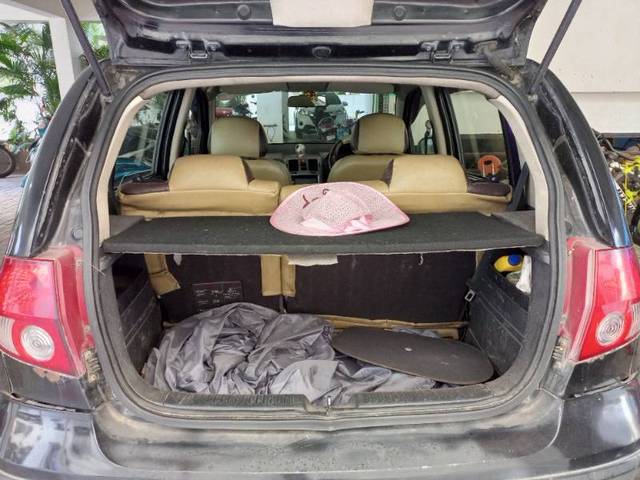 https://images10.gaadi.com/usedgaadi-sellcar/UsedCar/15c4b5c4-ec67-4685-8088-0af06f3aa803/6e66efe6-7567-41f0-b8ba-a0dc5fdb62d5.jpg?imwidth=6402