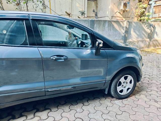 https://images10.gaadi.com/usedgaadi-sellcar/UsedCar/161f2fd2-f0a1-4fb8-a9cc-2be2dfeb0b57/f74df883-d907-497e-8723-24756839b89c.jpg?imwidth=6401