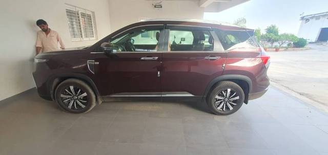 https://images10.gaadi.com/usedgaadi-sellcar/UsedCar/1645ef44-f25f-4984-b722-86b2ab1f30c7/91578f50-9050-4569-a087-e830f2e1d8d0.jpg?imwidth=6402