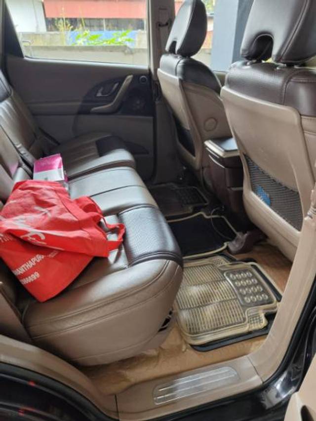 https://images10.gaadi.com/usedgaadi-sellcar/UsedCar/16683f46-1d25-4062-bfbb-ad7d2d152eaa/fd187a26-4f1a-4644-8f78-08d24cd874ac.jpg?imwidth=6402