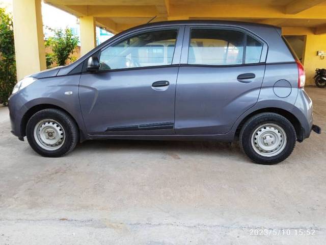 https://images10.gaadi.com/usedgaadi-sellcar/UsedCar/166bd510-f336-4d55-a297-e680aa15526e/cf30aa8e-1208-4c93-9915-0305f4201568.jpg?imwidth=6400