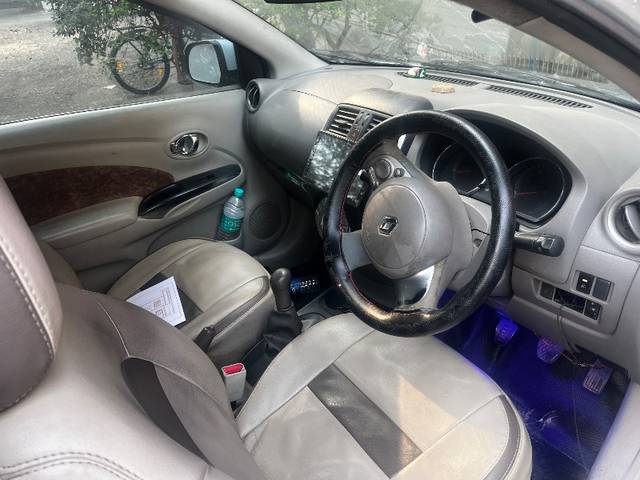 https://images10.gaadi.com/usedgaadi-sellcar/UsedCar/170b6005-df80-4afe-b4d6-73a0a38b3793/fff7effe-020e-48c1-ae8d-25d737cf67be.jpg?imwidth=6402