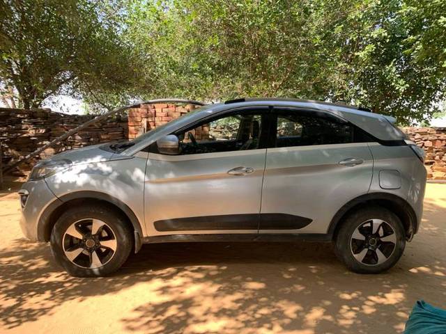 https://images10.gaadi.com/usedgaadi-sellcar/UsedCar/1750d129-ce08-4284-821c-6bb8e03daad4/e572c488-a196-4d79-8645-9f641472507d.jpg?imwidth=6402
