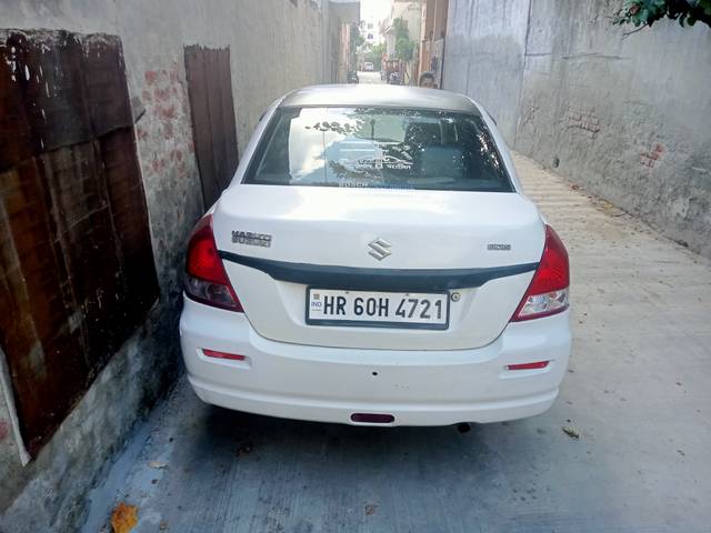 https://images10.gaadi.com/usedgaadi-sellcar/UsedCar/1786f303-4c56-46fb-b51c-38e85c52f494/2438d9f7-f33a-4860-8c0d-1736ffbdc37d.jpg?imwidth=6402