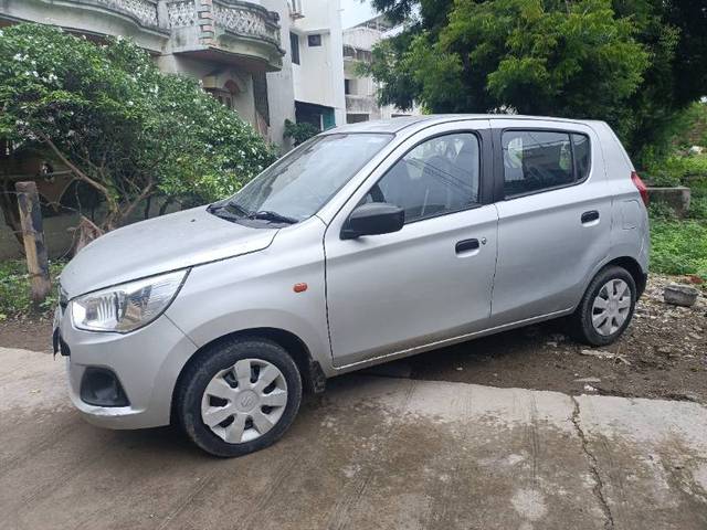 https://images10.gaadi.com/usedgaadi-sellcar/UsedCar/17c8e382-acee-4226-bec4-e79e12fddea9/d38f8473-7da5-4eff-a583-8aad0db356bc.jpg?imwidth=6400