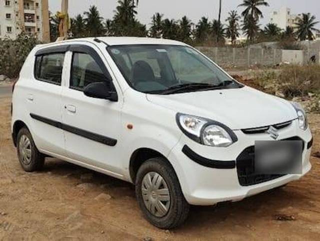 https://images10.gaadi.com/usedgaadi-sellcar/UsedCar/17dbf547-925e-4ec4-9292-36f6e257ad37/479fa779-2c6c-4aef-b894-00ba504f939e.jpg?imwidth=6400