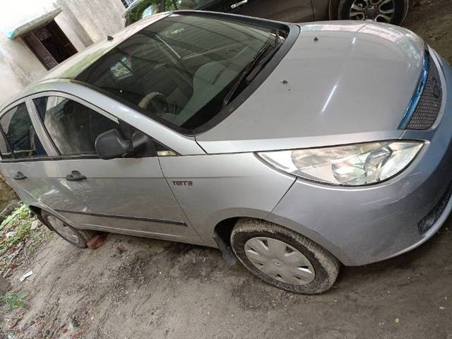 https://images10.gaadi.com/usedgaadi-sellcar/UsedCar/186ff8f3-c004-40c4-9111-da6f1416a883/f035a9eb-d41a-4619-93ad-26d62676281a.jpg?imwidth=6402