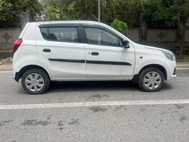 https://images10.gaadi.com/usedgaadi-sellcar/UsedCar/1870cab9-9f60-440a-80a9-f00c0d00a34d/be81413b-640c-45c3-9e5a-7fd306023027.jpg?imwidth=6401