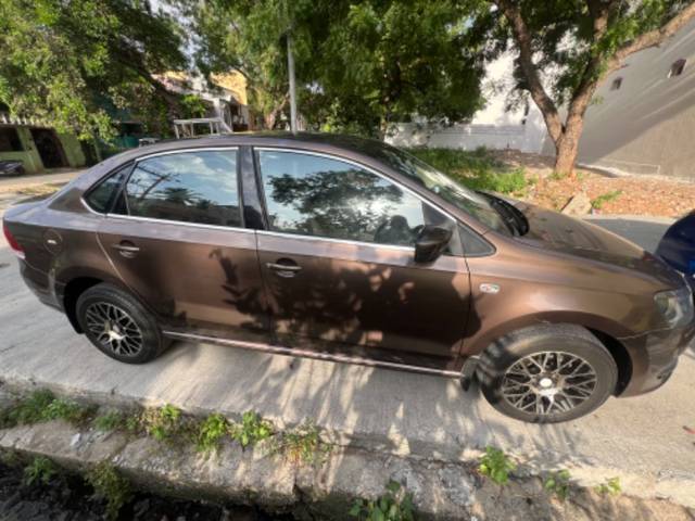 https://images10.gaadi.com/usedgaadi-sellcar/UsedCar/190922ad-21de-41cc-80f8-e45a0af8a684/d2722c8e-83be-40d5-85b7-21a50a0d8051.jpg?imwidth=6401