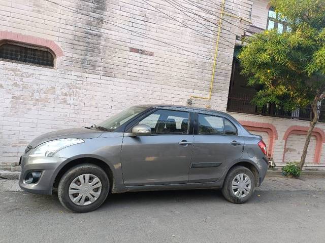 https://images10.gaadi.com/usedgaadi-sellcar/UsedCar/19263a02-1800-48c1-b317-64efdcc73438/328aa44d-5372-4ed7-a6b1-b82e7b662749.jpg?imwidth=6400