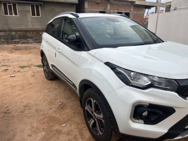 https://images10.gaadi.com/usedgaadi-sellcar/UsedCar/193e04e6-0aba-4457-9142-a6bc127d0df7/a160522a-4bd7-43f7-9c51-47348f49a16b.jpeg?imwidth=6400