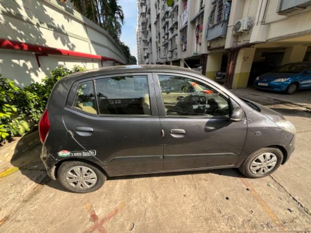 https://images10.gaadi.com/usedgaadi-sellcar/UsedCar/19c11378-0ec9-40a8-b534-701729e48c12/338a0285-7a52-4fb8-b8ba-00e09356268b.jpg?imwidth=6401