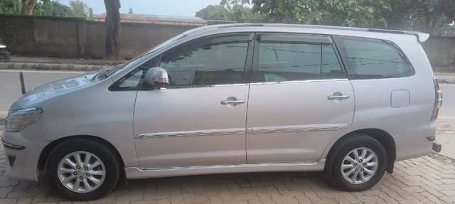 https://images10.gaadi.com/usedgaadi-sellcar/UsedCar/19ffc2be-eb0c-4fc1-a805-26232b9029aa/df007842-14ac-4a9e-8cbe-3de87c06157e.jpg?imwidth=6401