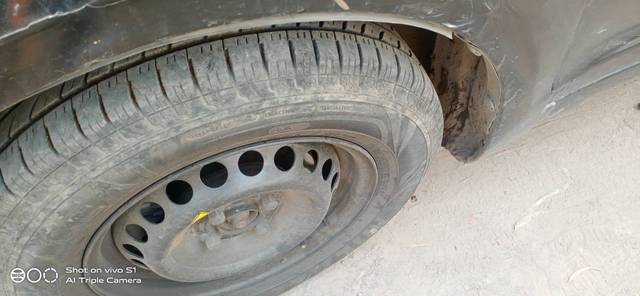 https://images10.gaadi.com/usedgaadi-sellcar/UsedCar/1b2d39d2-da7a-46be-af19-8178e1e5236e/a4cdfa2e-cbb3-474c-b0bf-74599f5221f8.jpg?imwidth=6400