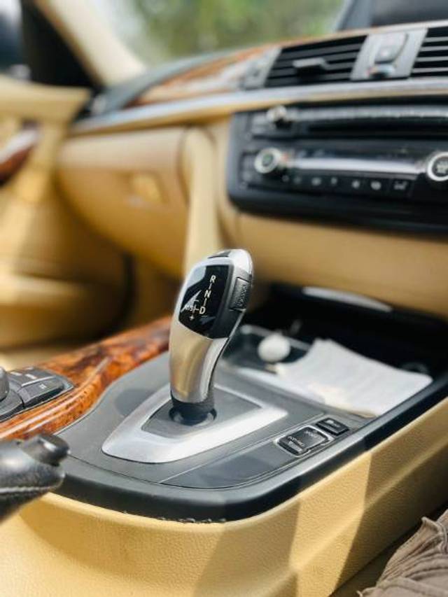 https://images10.gaadi.com/usedgaadi-sellcar/UsedCar/1b35572e-01e3-460a-baa9-4ce6f48aeb97/4b5c0be4-b255-4e52-8899-58b89de3aee9.jpeg?imwidth=6401