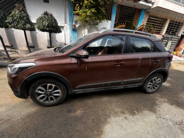 https://images10.gaadi.com/usedgaadi-sellcar/UsedCar/1b829cbb-23ca-48e8-8b72-3d548b17db5d/893d1066-b655-4833-b5a8-059513c88df0.jpeg?imwidth=6400