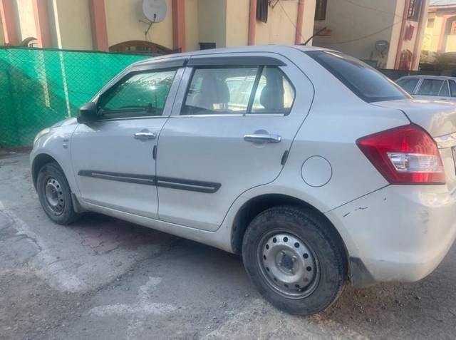 https://images10.gaadi.com/usedgaadi-sellcar/UsedCar/1b9f2253-04f3-4cd0-88ae-2d35136eb769/654aab2a-9ce2-46c0-b667-704ca214a119.jpeg?imwidth=6401