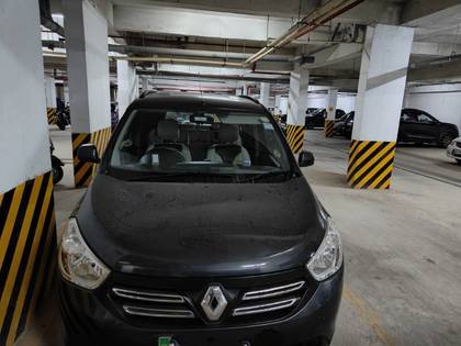 Renault Lodgy 85PS RxL Renault Lodgy 85PS RxL