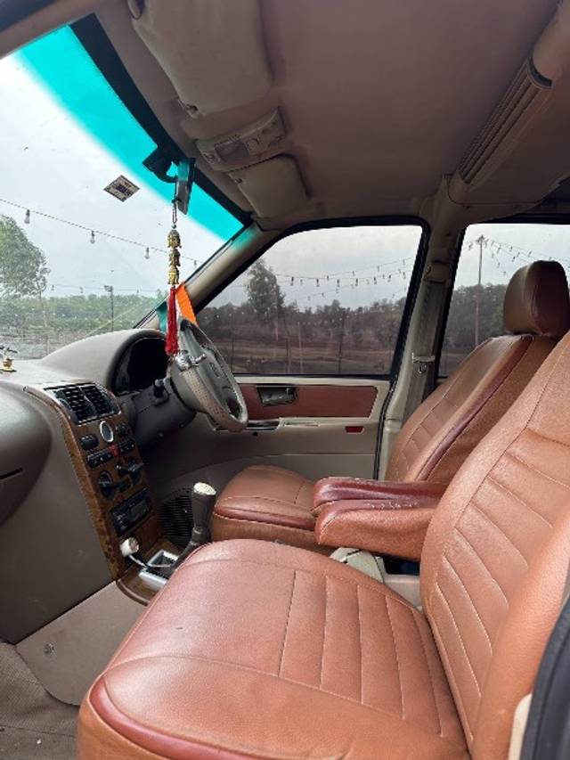 https://images10.gaadi.com/usedgaadi-sellcar/UsedCar/1c06be99-25de-4bb2-b5ac-879991a726df/98abe010-fd2a-4365-9823-725b6a76065b.jpeg?imwidth=6402