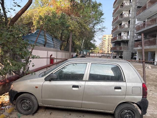 https://images10.gaadi.com/usedgaadi-sellcar/UsedCar/1c37b452-31d1-42d7-9c8b-0bd04c318c6b/6e9bb873-106a-4a25-9f4b-54f7f67e850a.jpg?imwidth=6400