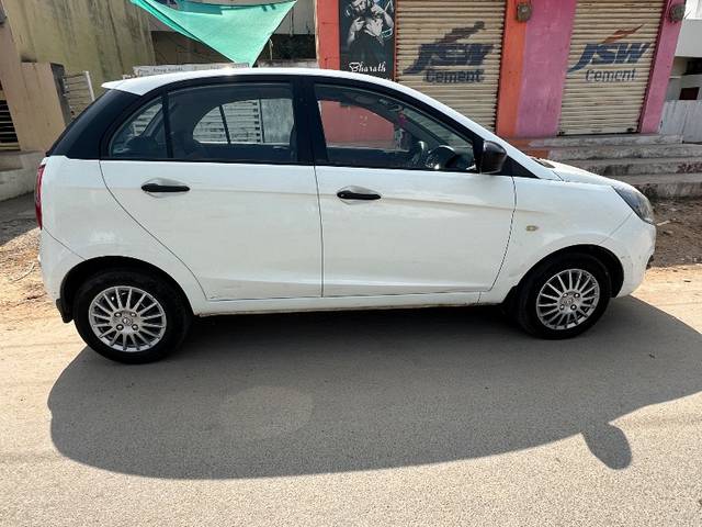 https://images10.gaadi.com/usedgaadi-sellcar/UsedCar/1c6f2001-df5f-4983-9bae-1722bed9823d/54a051bc-d196-437e-a086-ec29e3221a53.jpeg?imwidth=6400