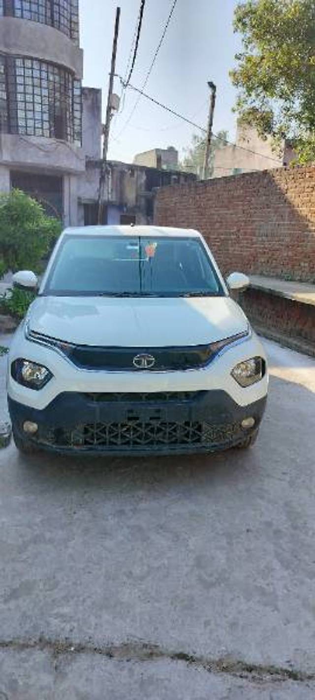 https://images10.gaadi.com/usedgaadi-sellcar/UsedCar/1cc4c9ad-2614-4b0d-ac88-5e479a8f4270/9b9eae7f-ca06-4d27-a49c-707375c433ac.jpg?imwidth=6400