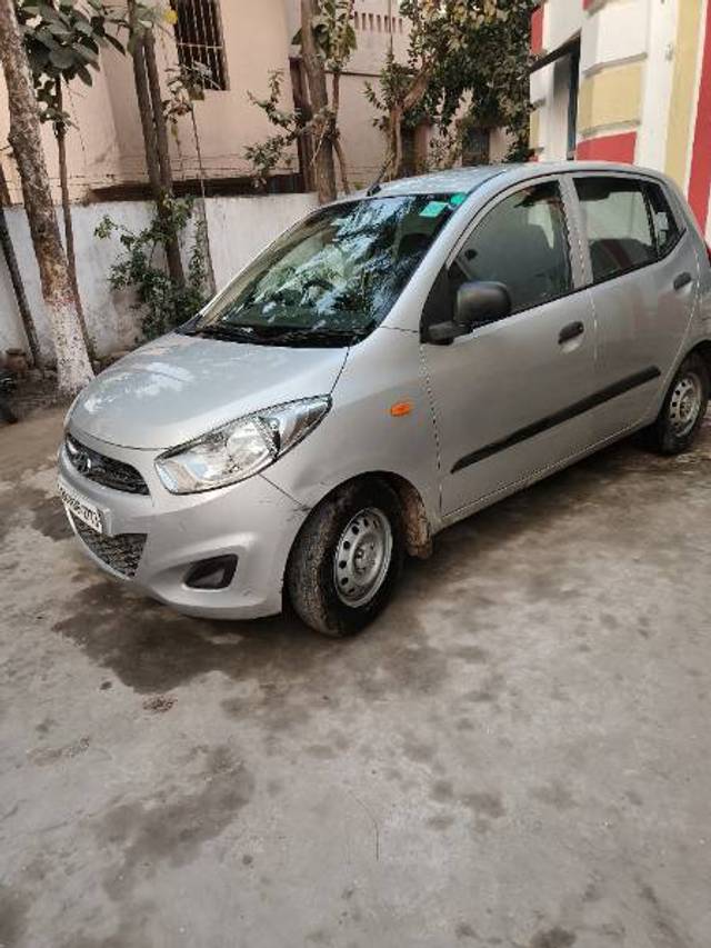 https://images10.gaadi.com/usedgaadi-sellcar/UsedCar/1cf78db9-954e-4c03-8fa1-c12152dc3bb9/26a4dc14-1050-40ce-9eab-c7e724bad50f.jpg?imwidth=6400