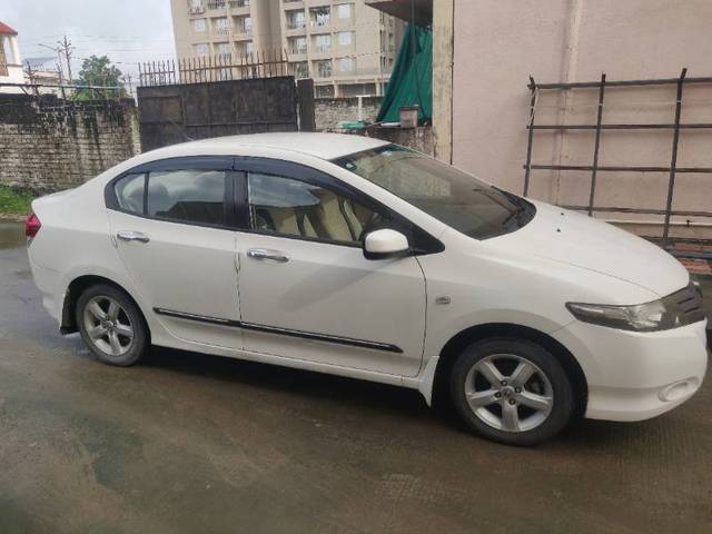 https://images10.gaadi.com/usedgaadi-sellcar/UsedCar/1cf9801f-3a11-4131-91f7-126c5800e630/e30001f8-5c56-426b-8ce0-cf23f0ff1d79.jpg?imwidth=6400