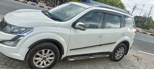 https://images10.gaadi.com/usedgaadi-sellcar/UsedCar/1d2144d7-8ad6-416d-adb1-a1b4ccca700f/e5b1e190-c1ad-4055-8d6f-5fb7382cdb76.jpg?imwidth=6402