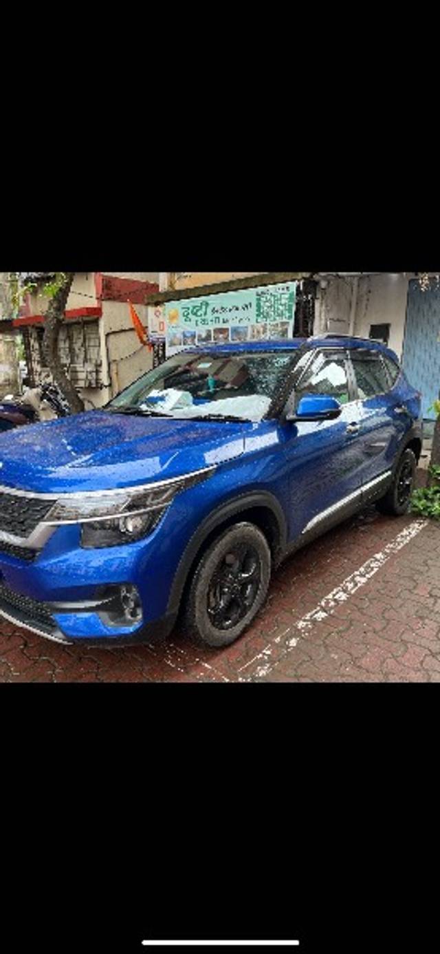 https://images10.gaadi.com/usedgaadi-sellcar/UsedCar/1d2554f7-3a00-4e4b-b802-17baceb10b98/56620d91-fdf9-4df9-a292-75aa03154d6d.jpg?imwidth=6400