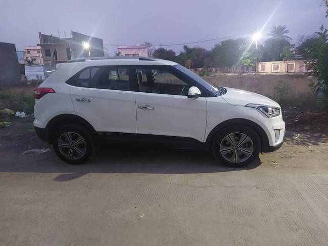 https://images10.gaadi.com/usedgaadi-sellcar/UsedCar/1d31a531-7b43-4743-a960-7752ce8c0fb7/d68f3a58-e53b-4198-ae94-d1d765bbf4fe.jpg?imwidth=6400
