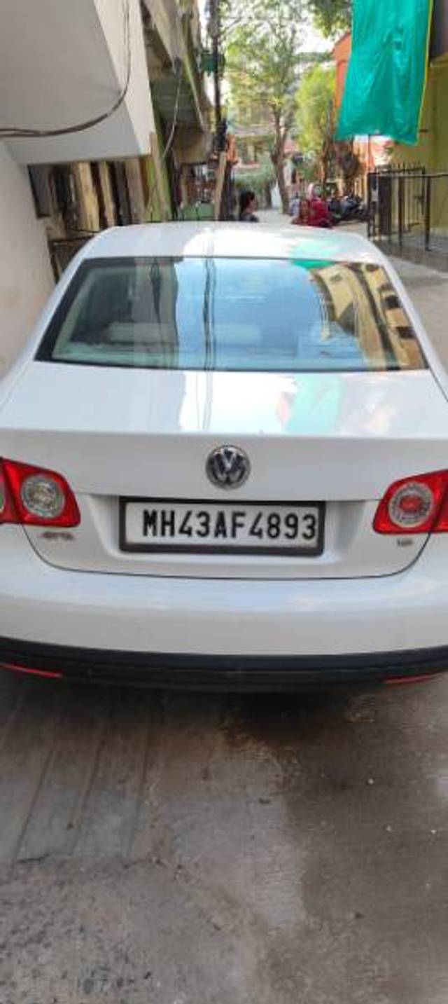 https://images10.gaadi.com/usedgaadi-sellcar/UsedCar/1d46e25c-3745-4faa-91ca-60cf08148f7e/c44c057c-5392-421c-9646-0088462e3216.jpeg?imwidth=6401