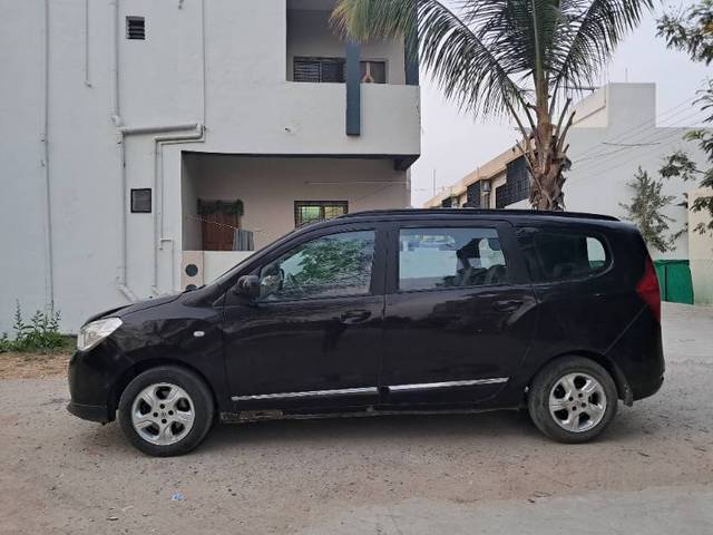 https://images10.gaadi.com/usedgaadi-sellcar/UsedCar/1d490ccd-ecfa-4914-a3b3-cc5a29eaa71d/33b70f22-bad5-4c52-b5fd-5cce1dab12ce.jpg?imwidth=6401