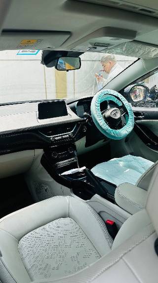 Tata Nexon EV Prime 2020-2023 Tata Nexon EV XZ Plus LUX