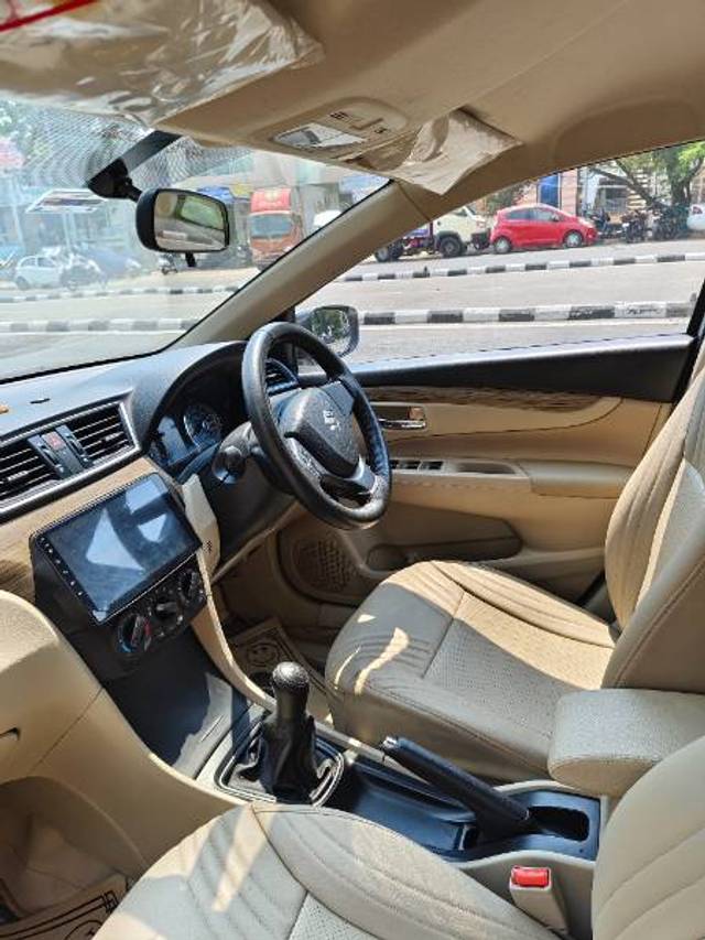 https://images10.gaadi.com/usedgaadi-sellcar/UsedCar/1dd5fae3-2227-4558-b6e1-7de24f6df8ba/0b9faf60-a764-4052-8b47-9e243635ba7d.jpg?imwidth=6402