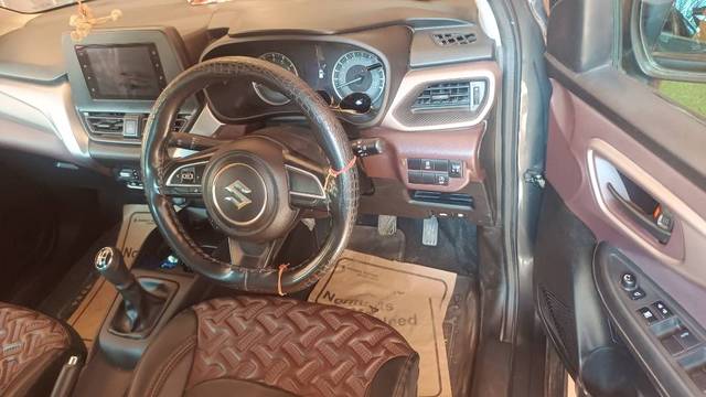 https://images10.gaadi.com/usedgaadi-sellcar/UsedCar/1df1fd9d-2a65-4c8e-9371-ff2d4ecd46d3/62d5892f-aa84-45d3-83cf-6d2b1aaab2ab.jpg?imwidth=6401