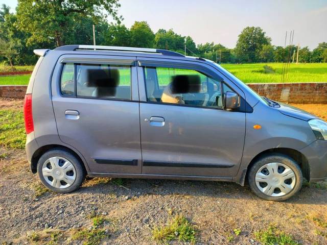 https://images10.gaadi.com/usedgaadi-sellcar/UsedCar/1e66e3e0-df11-4a44-bd08-4ad10eaf2241/597a09b4-2662-42a7-a7da-bd0dddcc330d.jpg?imwidth=6401