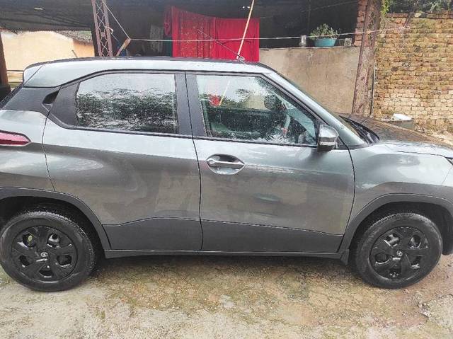 https://images10.gaadi.com/usedgaadi-sellcar/UsedCar/1ea9a520-473d-438b-823c-da8266ca85ff/8aded094-c315-4ed5-8a7c-1095d84781e6.jpg?imwidth=6401