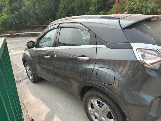 https://images10.gaadi.com/usedgaadi-sellcar/UsedCar/1ee5d09c-7efe-4773-9722-5ef5d84d2c4b/1726f5a0-4051-4807-b0ad-28e7cd775b9a.jpg?imwidth=6402