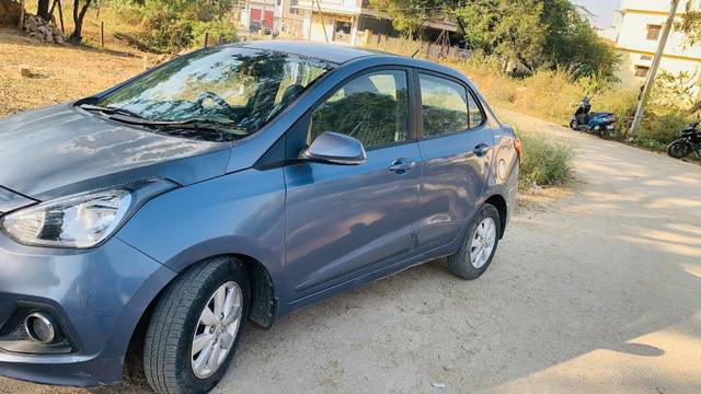 https://images10.gaadi.com/usedgaadi-sellcar/UsedCar/1f50f115-ecbc-4eed-8451-af84e40106d2/84dcac95-a824-4d15-8b3e-23d61289bf01.jpeg?imwidth=6400