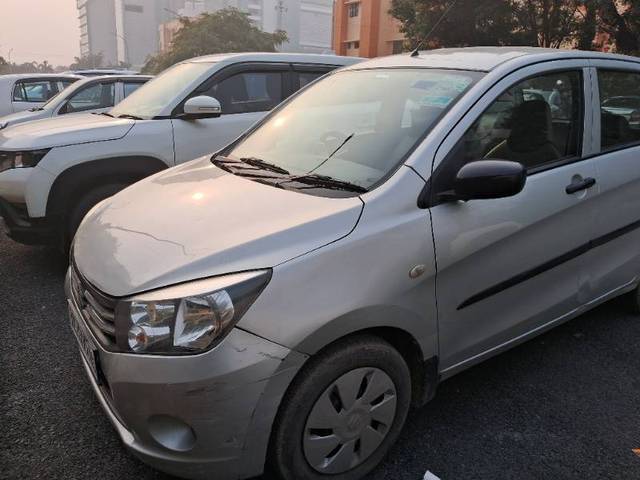 https://images10.gaadi.com/usedgaadi-sellcar/UsedCar/1f5be4ed-10dd-4456-8b91-edb396f67506/4e2f8367-b177-4745-9b9e-c0541792d5cb.jpg?imwidth=6400