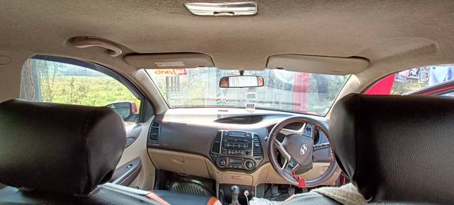 https://images10.gaadi.com/usedgaadi-sellcar/UsedCar/1f7d58a1-6b13-42a2-8f8d-e00454914c85/0dff7d56-0e1a-4f69-98f3-567320b032cd.jpg?imwidth=6401