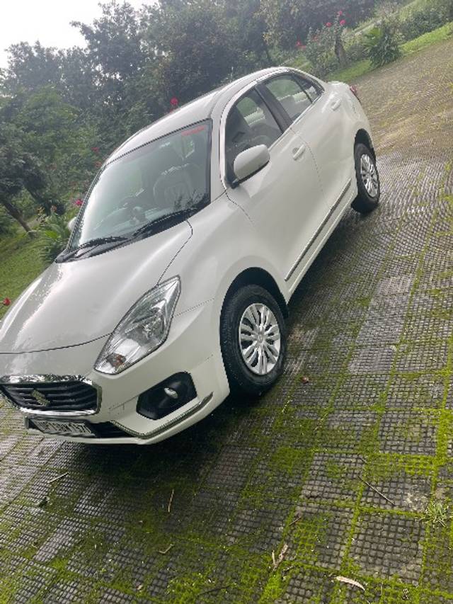 https://images10.gaadi.com/usedgaadi-sellcar/UsedCar/1fa38333-de19-41e5-914e-893b81230cc3/5f749a24-0f30-4697-8fe0-080083b0e4b6.jpeg?imwidth=6402