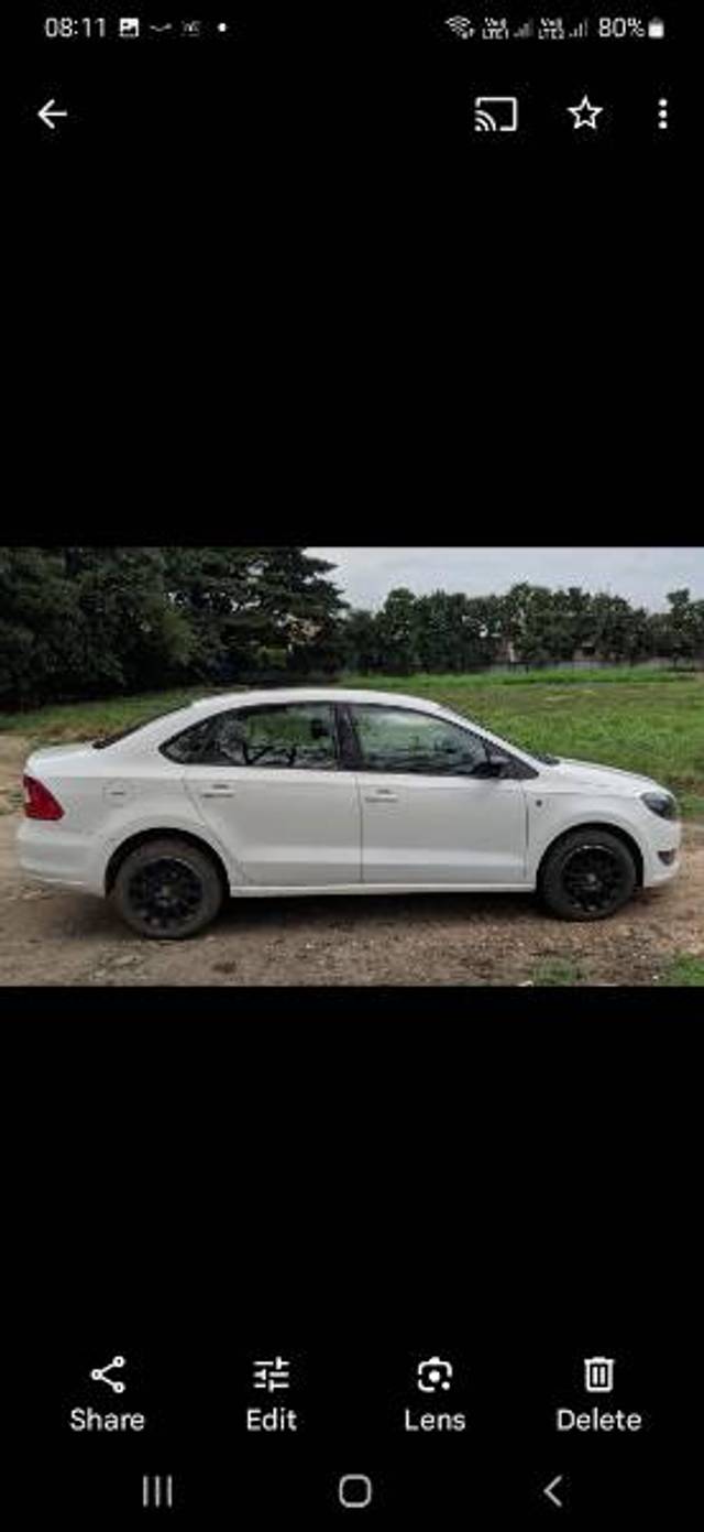 https://images10.gaadi.com/usedgaadi-sellcar/UsedCar/20232ccf-35bd-4813-b7cb-e5fea3721b97/664cf6ee-6f7c-4817-9988-1930770bc0dc.jpg?imwidth=6400