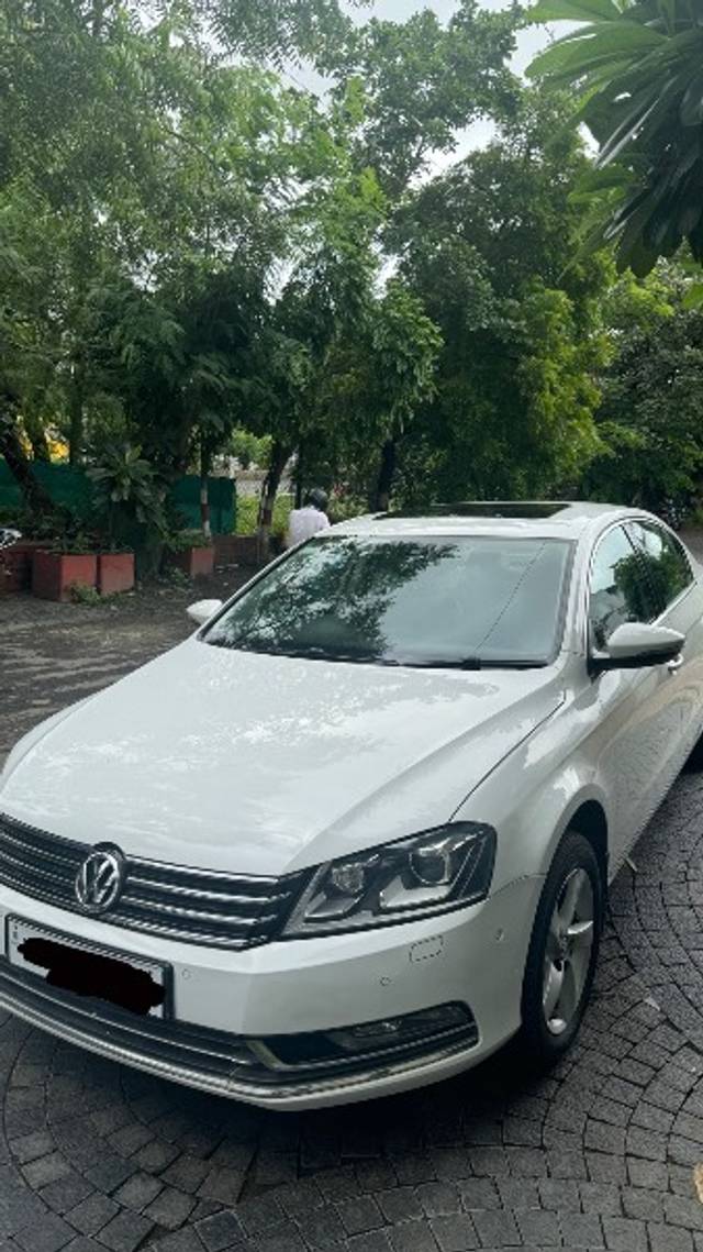 https://images10.gaadi.com/usedgaadi-sellcar/UsedCar/202b4027-fc56-4dab-b2f9-fc14b7aa5dad/d89a8867-3f03-498a-a9ff-5fc97de2b937.jpeg?imwidth=6400