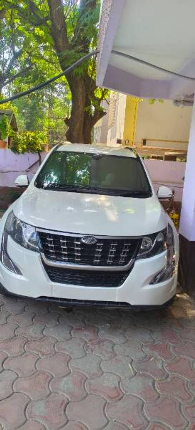 https://images10.gaadi.com/usedgaadi-sellcar/UsedCar/2057cdfe-856a-4cf2-af36-87094fc37ea6/6a75bfbd-ad16-4b59-8a43-eba2c5e7d914.jpg?imwidth=6400