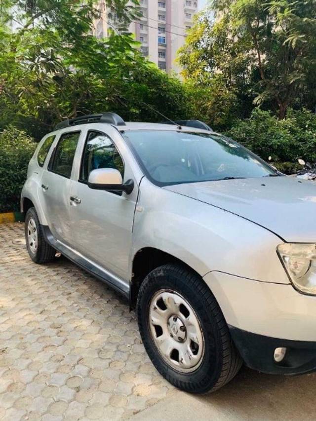 https://images10.gaadi.com/usedgaadi-sellcar/UsedCar/206e019f-845b-46f7-970b-be969d836324/43a1667b-777a-4e1b-9c61-e08e0c5419d3.jpeg?imwidth=6400