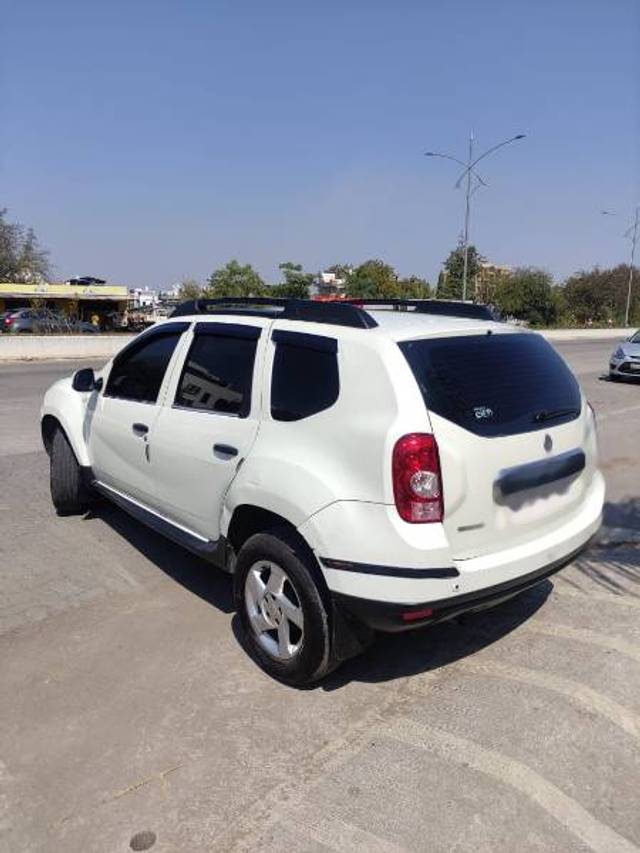 https://images10.gaadi.com/usedgaadi-sellcar/UsedCar/208ed7cd-b3bd-49df-8193-900e1b6693f6/8b7f0e3e-9431-4387-9cec-bb072e11cab6.jpg?imwidth=6402