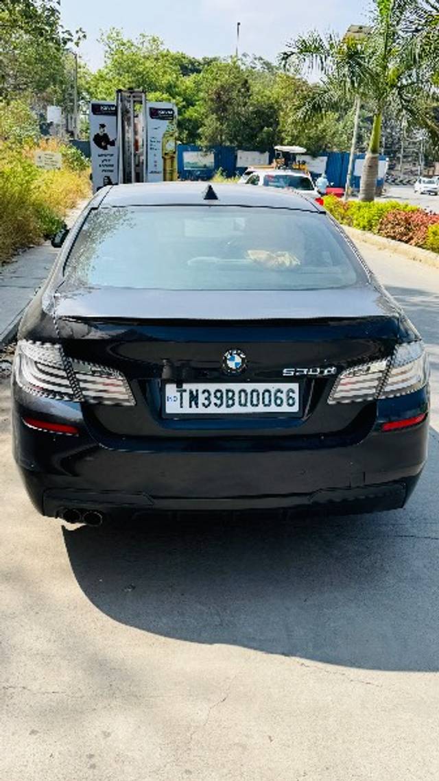 https://images10.gaadi.com/usedgaadi-sellcar/UsedCar/209b88bf-ab71-422d-95f6-1411fb83449b/51200ee5-6585-4673-8360-82bdab673ef6.jpeg?imwidth=6402